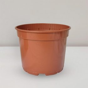 Vnitřní plastový květináč 8 cm