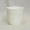 Plastový květináč bílý lesklý plastový květináč bílý lesklý crepnik
